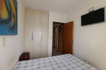 Apartamento para alugar com 120m², 3 quartos e 2 vagasQuarto 2
