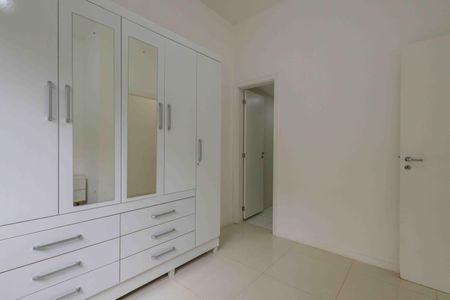 Apartamento à venda com 78m², 3 quartos e 1 vaga Apartamento à venda com 78m², 3 quartos e 1 vagaSuíte