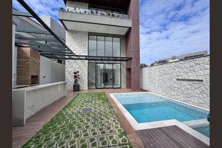 Apartamento à venda com 475m², 5 quartos e 2 vagas Apartamento à venda com 475m², 5 quartos e 2 vagasÁrea externa