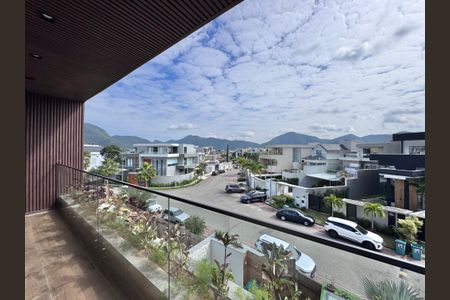 Apartamento à venda com 475m², 5 quartos e 2 vagas Apartamento à venda com 475m², 5 quartos e 2 vagasVaranda da Suíte 1