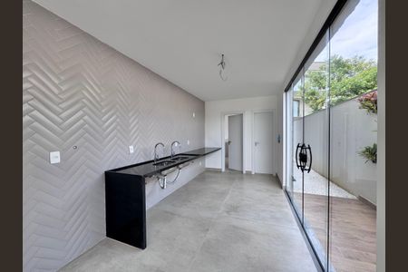 Apartamento à venda com 475m², 5 quartos e 2 vagas Apartamento à venda com 475m², 5 quartos e 2 vagasCozinha