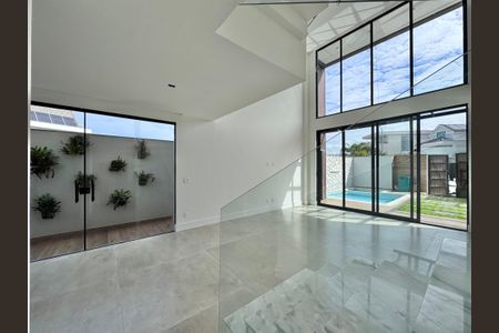 Apartamento à venda com 475m², 5 quartos e 2 vagas Apartamento à venda com 475m², 5 quartos e 2 vagasSala