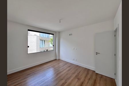 Apartamento à venda com 475m², 5 quartos e 2 vagas Apartamento à venda com 475m², 5 quartos e 2 vagasSuíte 5