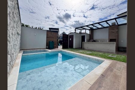 Apartamento à venda com 475m², 5 quartos e 2 vagas Apartamento à venda com 475m², 5 quartos e 2 vagasÁrea externa