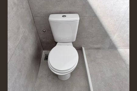 Apartamento à venda com 475m², 5 quartos e 2 vagas Apartamento à venda com 475m², 5 quartos e 2 vagasSalão - Banheiro Social