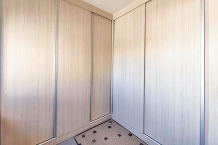 Apartamento à venda com 89m², 2 quartos e 2 vagas Apartamento à venda com 89m², 2 quartos e 2 vagasCloset Suíte