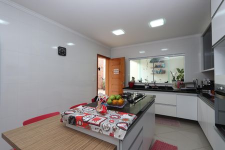 Casa à venda com 140m², 2 quartos e 8 vagasCozinha
