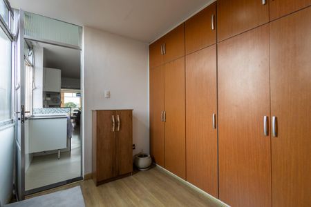 Apartamento à venda com 120m², 2 quartos e sem vagaQuarto de Serviço