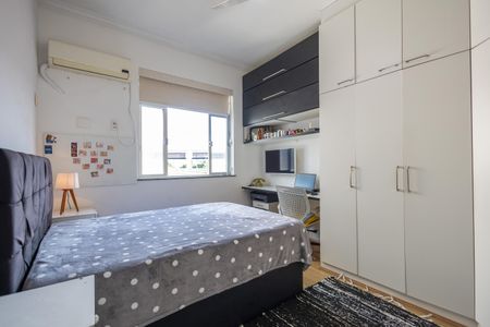 Apartamento à venda com 120m², 2 quartos e sem vagaQuarto 2