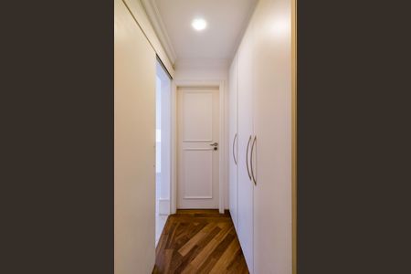 Apartamento à venda com 160m², 3 quartos e 4 vagasCorredor