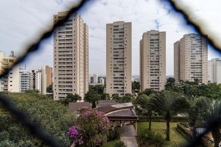 Apartamento à venda com 160m², 3 quartos e 4 vagasVista