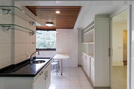 Apartamento à venda com 160m², 3 quartos e 4 vagasCozinha