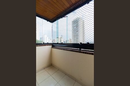 Apartamento à venda com 160m², 3 quartos e 4 vagasvaranda