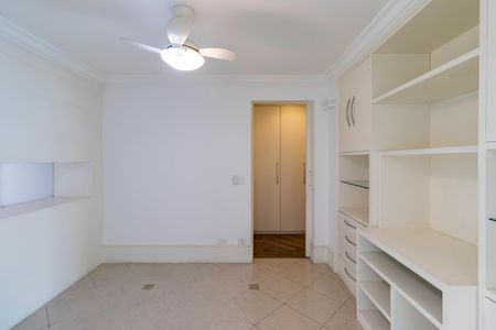 Apartamento à venda com 160m², 3 quartos e 4 vagasSala