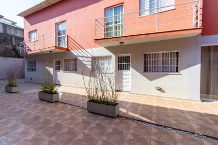 Casa de condomínio à venda com 75m², 2 quartos e 2 vagas Casa de condomínio à venda com 75m², 2 quartos e 2 vagasVista da Sala