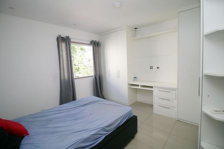 Casa à venda com 230m², 6 quartos e 5 vagasQuarto 1