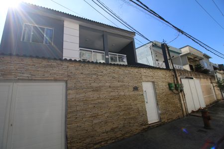 Casa à venda com 230m², 6 quartos e 5 vagasFachada da casa