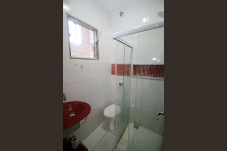 Casa à venda com 230m², 6 quartos e 5 vagasBanheiro da Suíte 2