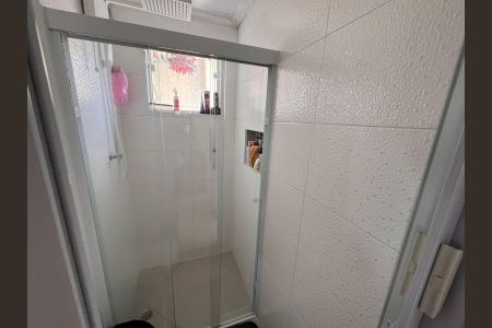 Apartamento à venda com 47m², 2 quartos e sem vaga Apartamento à venda com 47m², 2 quartos e sem vagaBanheiro