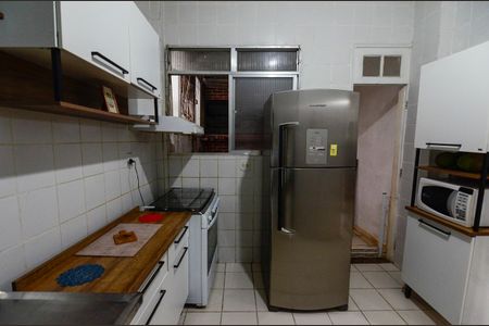 Apartamento à venda com 90m², 2 quartos e sem vaga Apartamento à venda com 90m², 2 quartos e sem vagaCozinha