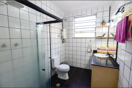 Apartamento à venda com 90m², 2 quartos e sem vaga Apartamento à venda com 90m², 2 quartos e sem vagaBanheiro Social