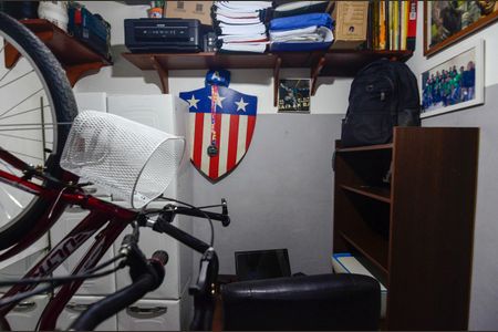 Apartamento à venda com 90m², 2 quartos e sem vaga Apartamento à venda com 90m², 2 quartos e sem vagaQuarto de Serviço