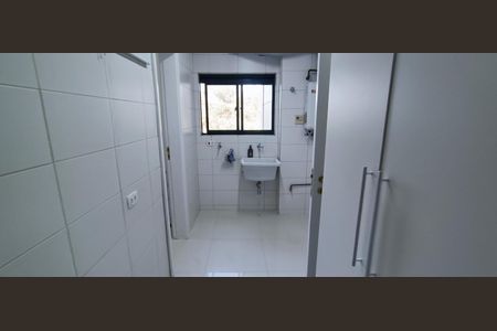 Apartamento à venda com 152m², 4 quartos e 3 vagas Apartamento à venda com 152m², 4 quartos e 3 vagasÁrea de Serviço