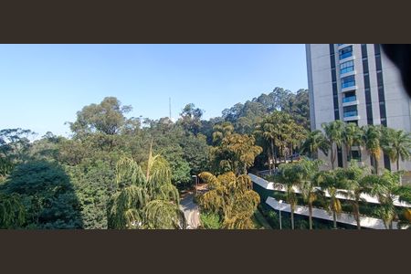 Apartamento à venda com 152m², 4 quartos e 3 vagas Apartamento à venda com 152m², 4 quartos e 3 vagasVista