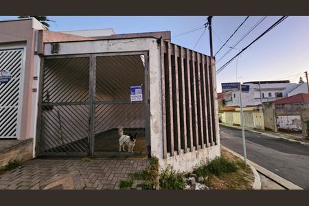 Casa à venda com 120m², 3 quartos e 1 vaga Casa à venda com 120m², 3 quartos e 1 vagaFachada
