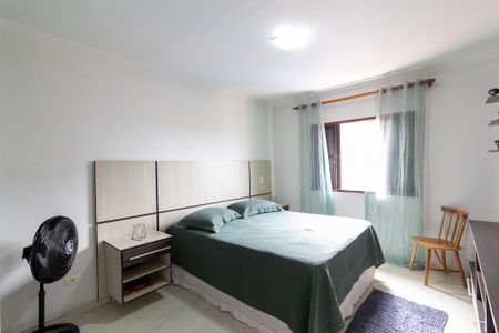 Casa à venda com 137m², 3 quartos e 2 vagas Casa à venda com 137m², 3 quartos e 2 vagas Suíte