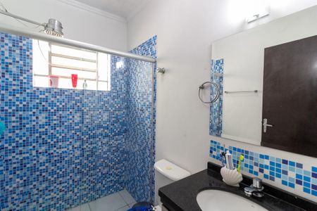 Casa à venda com 137m², 3 quartos e 2 vagas Casa à venda com 137m², 3 quartos e 2 vagasBanheiro Social