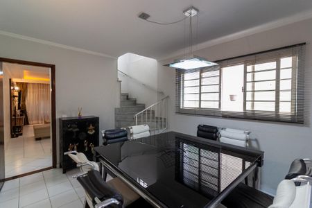Casa à venda com 137m², 3 quartos e 2 vagas Casa à venda com 137m², 3 quartos e 2 vagasSala de Jantar
