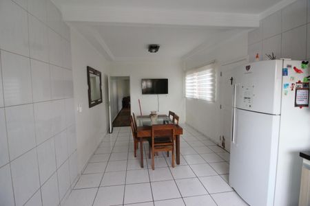 Casa à venda com 199m², 3 quartos e 6 vagasCozinha
