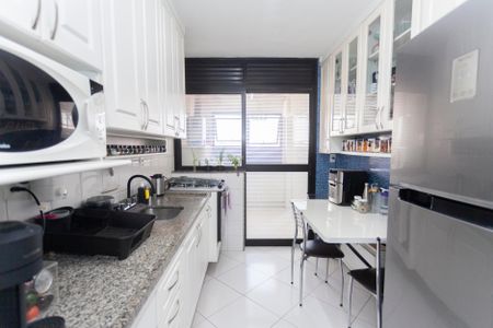 Apartamento à venda com 107m², 3 quartos e 2 vagasCozinha