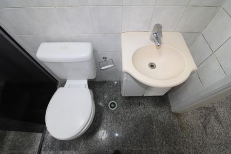 Apartamento à venda com 67m², 3 quartos e 2 vagasBanheiro