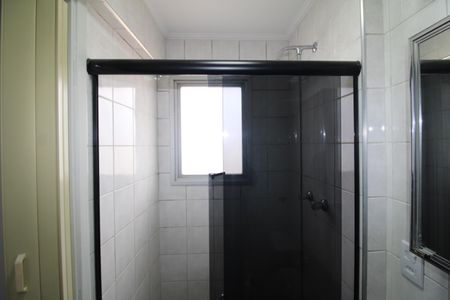 Apartamento à venda com 67m², 3 quartos e 2 vagasQuarto 2 - Banheiro