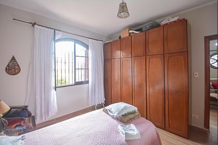 Casa à venda com 140m², 2 quartos e 2 vagas Casa à venda com 140m², 2 quartos e 2 vagasQuarto 1