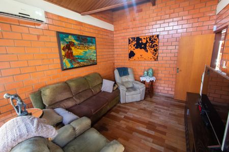 Casa de condomínio à venda com 283m², 3 quartos e 10 vagas Casa de condomínio à venda com 283m², 3 quartos e 10 vagasSala