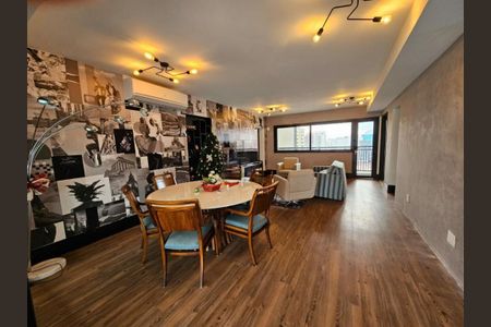 Apartamento à venda com 163m², 3 quartos e 2 vagasFoto 02