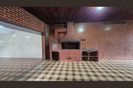 Casa à venda com 300m², 3 quartos e 6 vagasVista