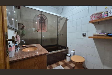 Casa à venda com 300m², 3 quartos e 6 vagasBanheiro