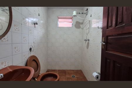 Casa à venda com 300m², 3 quartos e 6 vagasBanheiro