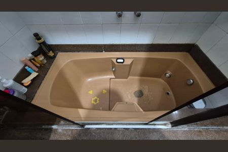 Casa à venda com 300m², 3 quartos e 6 vagasBanheiro