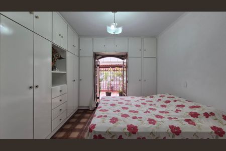 Casa à venda com 300m², 3 quartos e 6 vagasSuíte