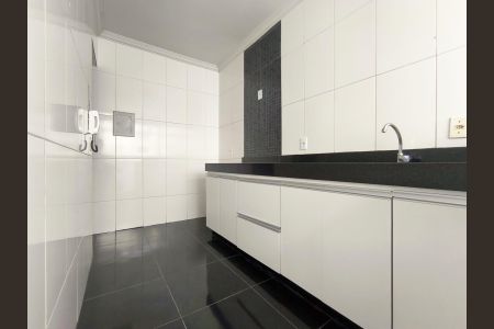 Apartamento à venda com 68m², 3 quartos e 2 vagasCozinha