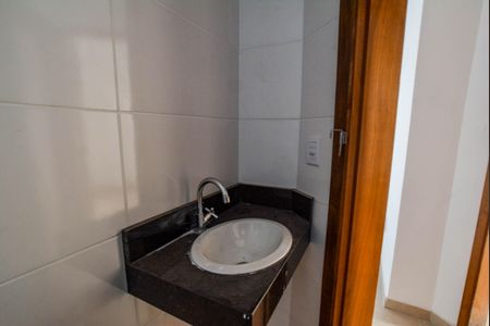 Apartamento à venda com 88m², 2 quartos e 1 vaga Apartamento à venda com 88m², 2 quartos e 1 vagaBanheiro