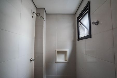 Apartamento à venda com 88m², 2 quartos e 1 vaga Apartamento à venda com 88m², 2 quartos e 1 vagaBanheiro Social