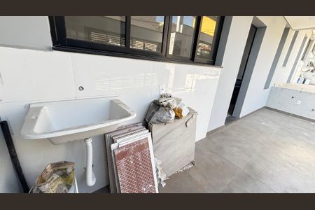 Casa à venda com 70m², 2 quartos e 2 vagas Casa à venda com 70m², 2 quartos e 2 vagasÁrea de Serviço