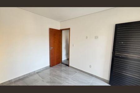 Casa à venda com 70m², 2 quartos e 2 vagas Casa à venda com 70m², 2 quartos e 2 vagasSuíte 2