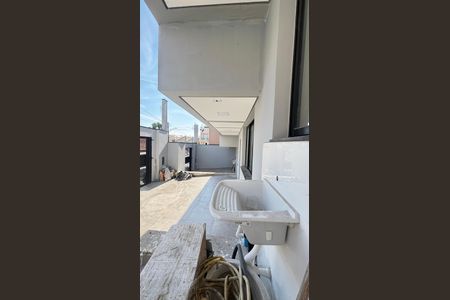 Casa à venda com 70m², 2 quartos e 2 vagas Casa à venda com 70m², 2 quartos e 2 vagasÁrea de Serviço